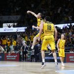 El Iberostar Tenerife afila su instinto ganador para firmar otra gran remontada (9)