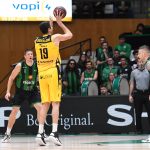 El Iberostar Tenerife cae en Badalona, tras rozar una remontada épica (14)