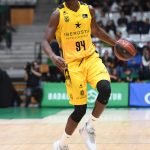 El Iberostar Tenerife cae en Badalona, tras rozar una remontada épica (8)