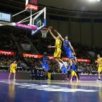 El Iberostar Tenerife supera a un batallador San Pablo Burgos y sigue con paso firme (33)