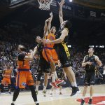 El Iberostar Tenerife se queda a las puertas de 'asaltar' La Fonteta (9)