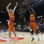 El Iberostar Tenerife se queda a las puertas de 'asaltar' La Fonteta (1)