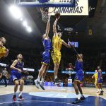 El Iberostar Tenerife tiñe de aurinegro el derbi canario (2)