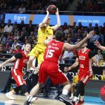 El Iberostar Tenerife supera a un batallador UCAM Murcia y se hace fuerte en casa (11)