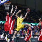 El Iberostar Tenerife supera a un batallador UCAM Murcia y se hace fuerte en casa (22)