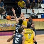 El Iberostar Tenerife saca su mejor versión continental para tumbar al Bamberg (2)