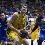 El Iberostar Tenerife da otro golpe sobre la mesa para 'asaltar' el Coliseum (5)