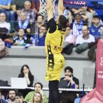 El Iberostar Tenerife da otro golpe sobre la mesa para 'asaltar' el Coliseum (3)