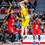 El Iberostar Tenerife 'asalta' el Príncipe Felipe en una noche memorable (7)