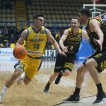 El Iberostar Tenerife desactiva al Peristeri y suma un triunfo importante (8)