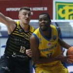 El Iberostar Tenerife desactiva al Peristeri y suma un triunfo importante (7)