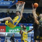 El Iberostar Tenerife desactiva al Peristeri y suma un triunfo importante (5)