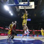 El Iberostar Tenerife supera a un correoso Fuenla y sella su billete para la Copa (19)