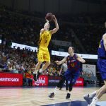 El Iberostar Tenerife cae con orgullo ante el potente Barça (15)