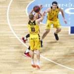 El Iberostar Tenerife cae con orgullo ante el potente Barça (12)