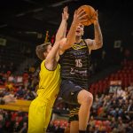 El Iberostar Tenerife cae en Bélgica y la serie se decidirá en el Santiago Martín (7)