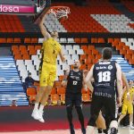 El Iberostar Tenerife cae en un mal partido ante el RETAbet Bilbao Basket (17)