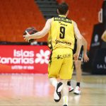 El Iberostar Tenerife cae en un mal partido ante el RETAbet Bilbao Basket (11)
