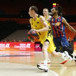 El Iberostar Tenerife no puede con un Baskonia más físico (8)