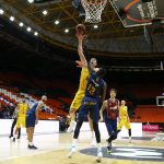 El Iberostar Tenerife no puede con un Baskonia más físico (4)