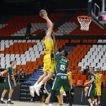 El Iberostar Tenerife reanuda la ACB con derrota, ante un Unicaja más acertado (14)