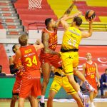 El Iberostar Tenerife se lleva un imposible en Murcia (6)