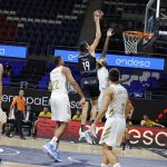El Iberostar Tenerife cae ante un Real Madrid que no da pie a la sorpresa (16)