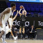 El Iberostar Tenerife cae ante un Real Madrid que no da pie a la sorpresa (6)