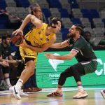 El Iberostar Tenerife 'asalta' el Martín Carpena (3)