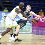 Trabajado triunfo de EQUIPO para sumar la cuarta alegría seguida en ACB (8)