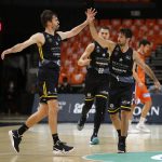 El Iberostar Tenerife 'asalta' La Fonteta con una victoria de auténtico lujo (10)