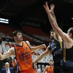 El Iberostar Tenerife 'asalta' La Fonteta con una victoria de auténtico lujo (6)