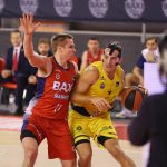 El Iberostar Tenerife impone su ley en el Nou Congost (4)