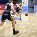 Triunfo trabajado ante un correoso Coosur Real Betis (12)