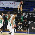 Triunfo trabajado ante un correoso Coosur Real Betis (7)