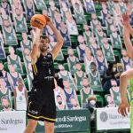 El Iberostar Tenerife cae en Sassari tras una mala segunda parte (8)