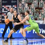 El Iberostar Tenerife cae en Sassari tras una mala segunda parte (6)