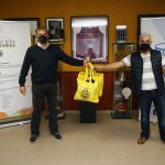 La Fundación canarista reparte ropa entre colectivos sociales de la Isla (1)