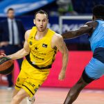 Festival colectivo para cerrar el año con un triunfo contundente (11)