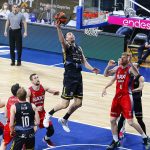 El muro aurinegro suma la decimosexta (14)