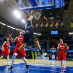 El muro aurinegro suma la decimosexta (12)