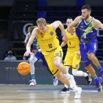 El Iberostar Tenerife se mete en el 'Sweet 16' por la puerta grande (11)