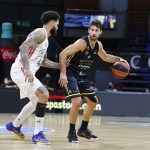 El Iberostar Tenerife cae, tras tutear al Real Madrid, en un partido muy intenso (15)