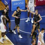 El Iberostar Tenerife cae, tras tutear al Real Madrid, en un partido muy intenso (19)