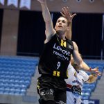 Victoria autoritaria, tras una segunda mitad de lujo (4)