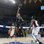 El Lenovo Tenerife cede en un thriller de partido (5)