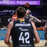 El Lenovo Tenerife 'tumba' al Valencia de Euroliga (8)