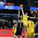 Segundo triunfo en el Sweet 16 en el retorno del público al Santiago Martín (7)