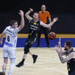 El Lenovo Tenerife impone su fortaleza coral (16)