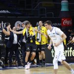 El Lenovo Tenerife impone su fortaleza coral (8)